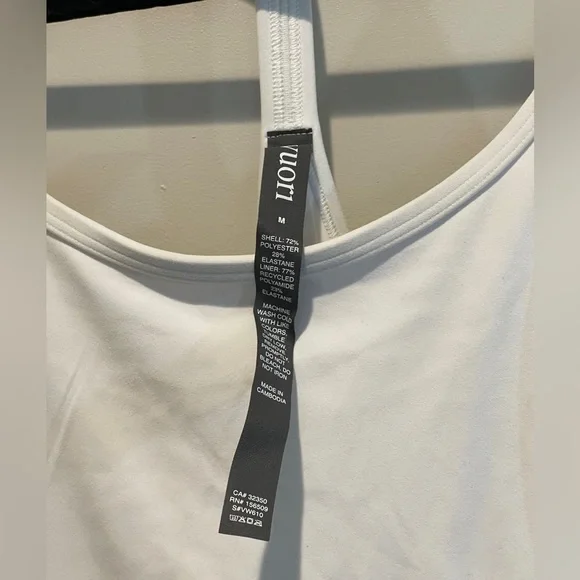 Vuori White Tennis Dress w/ Built-In Shorts Size Medium - Picture 4 of 9